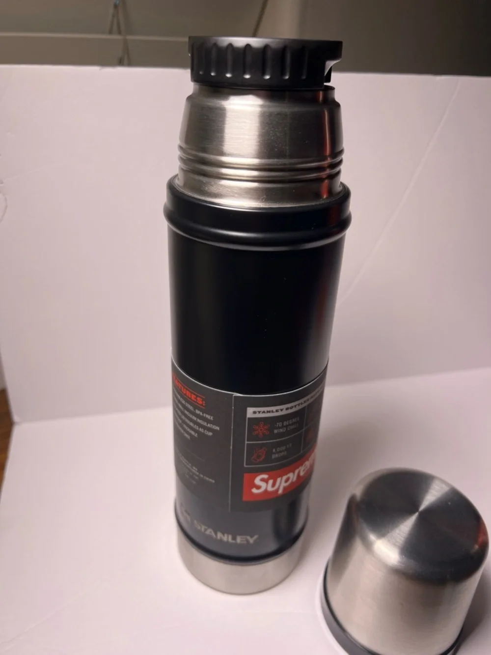 Supreme x Stanley Classic Bottle 20oz Thermos Red + Black Stainless Steel - Picture 11 of 14